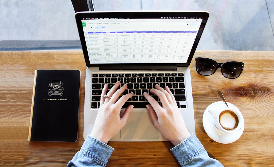 Como calcular o valor de uma empresa? Planilha para valuation