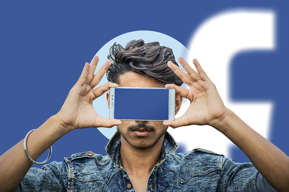 Edição de vídeo Trabalhar em casa com redes sociais